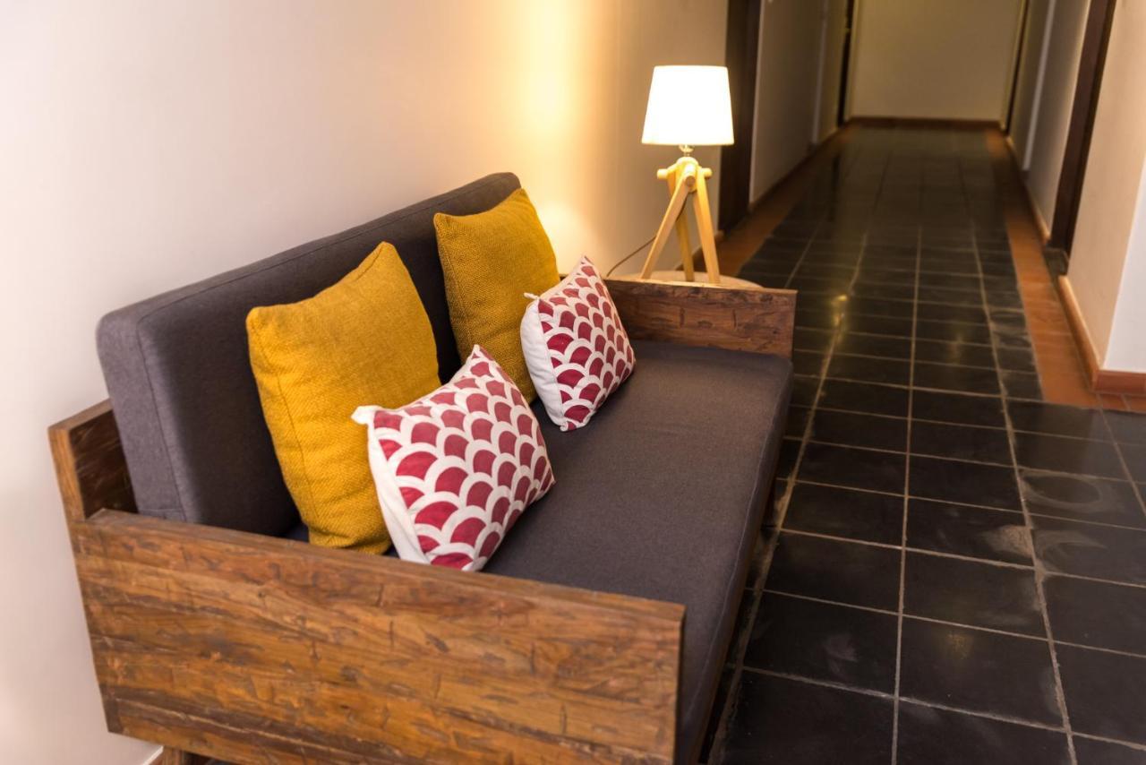 Hotel Roadhouse, Thamel, Kathmandu- Contemporary Boutique Exterior photo