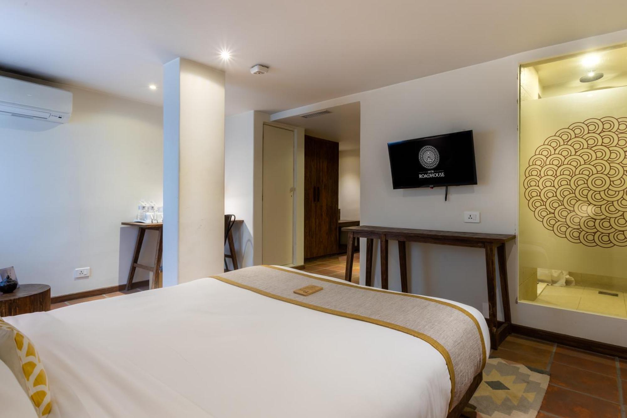 Hotel Roadhouse, Thamel, Kathmandu- Contemporary Boutique Exterior photo