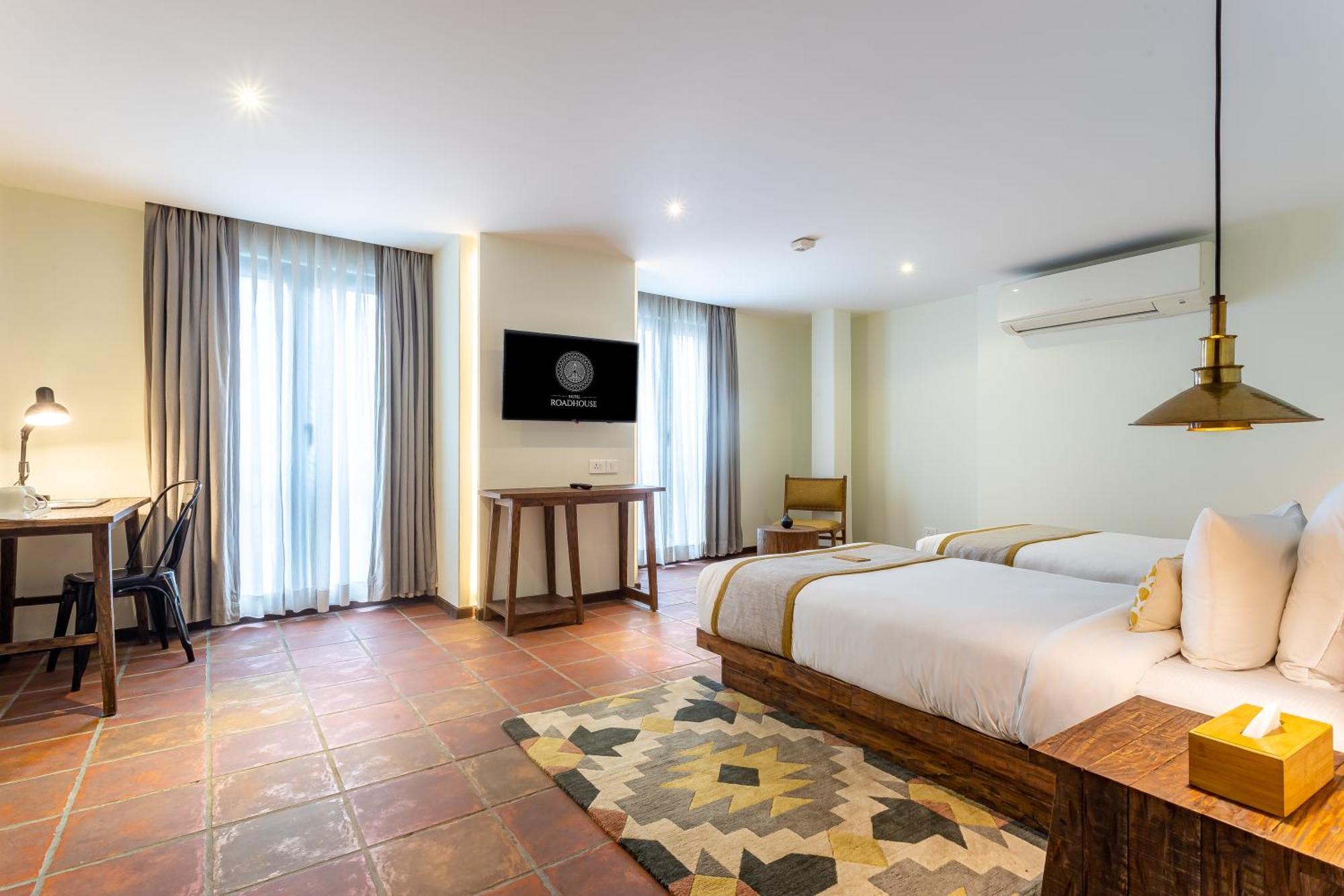 Hotel Roadhouse, Thamel, Kathmandu- Contemporary Boutique Exterior photo