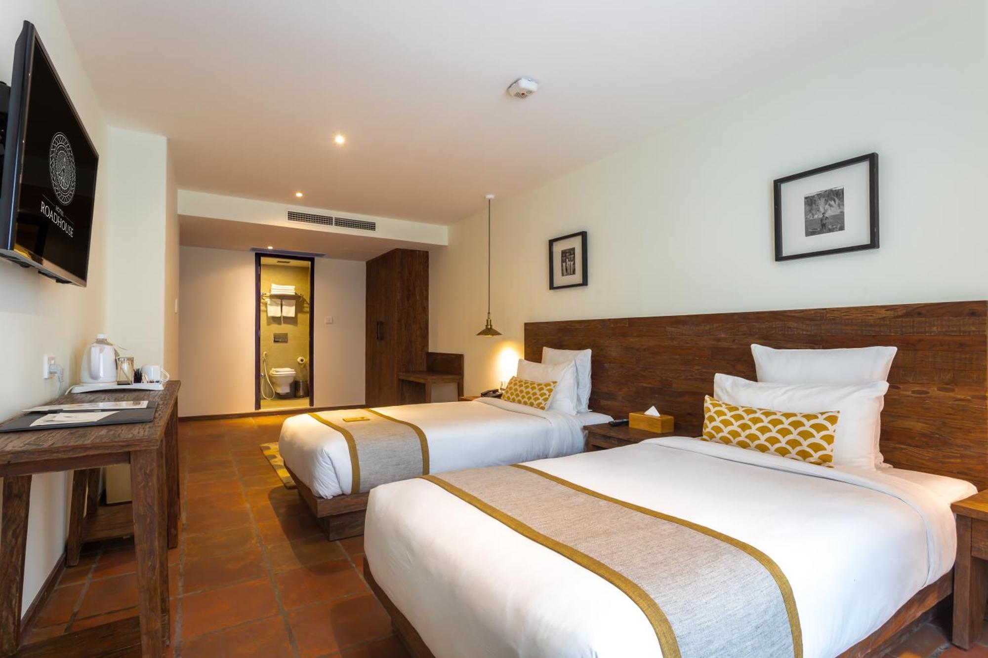 Hotel Roadhouse, Thamel, Kathmandu- Contemporary Boutique Exterior photo