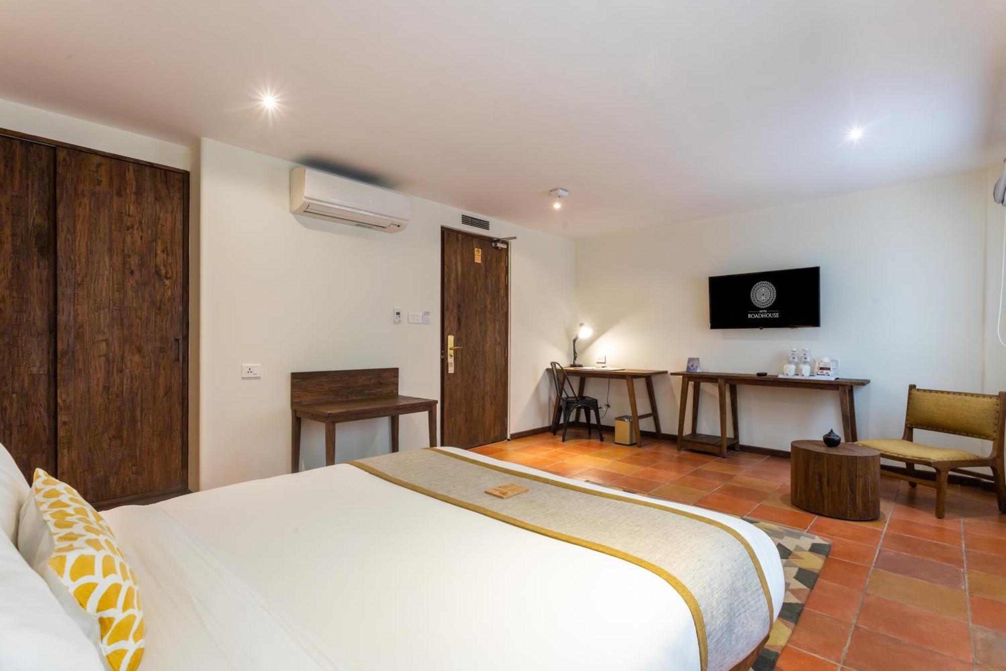 Hotel Roadhouse, Thamel, Kathmandu- Contemporary Boutique Exterior photo
