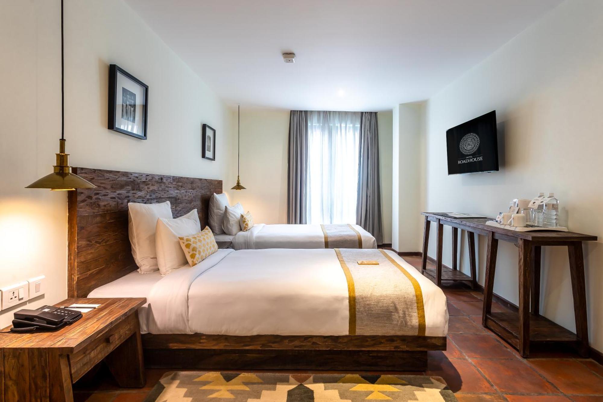 Hotel Roadhouse, Thamel, Kathmandu- Contemporary Boutique Exterior photo