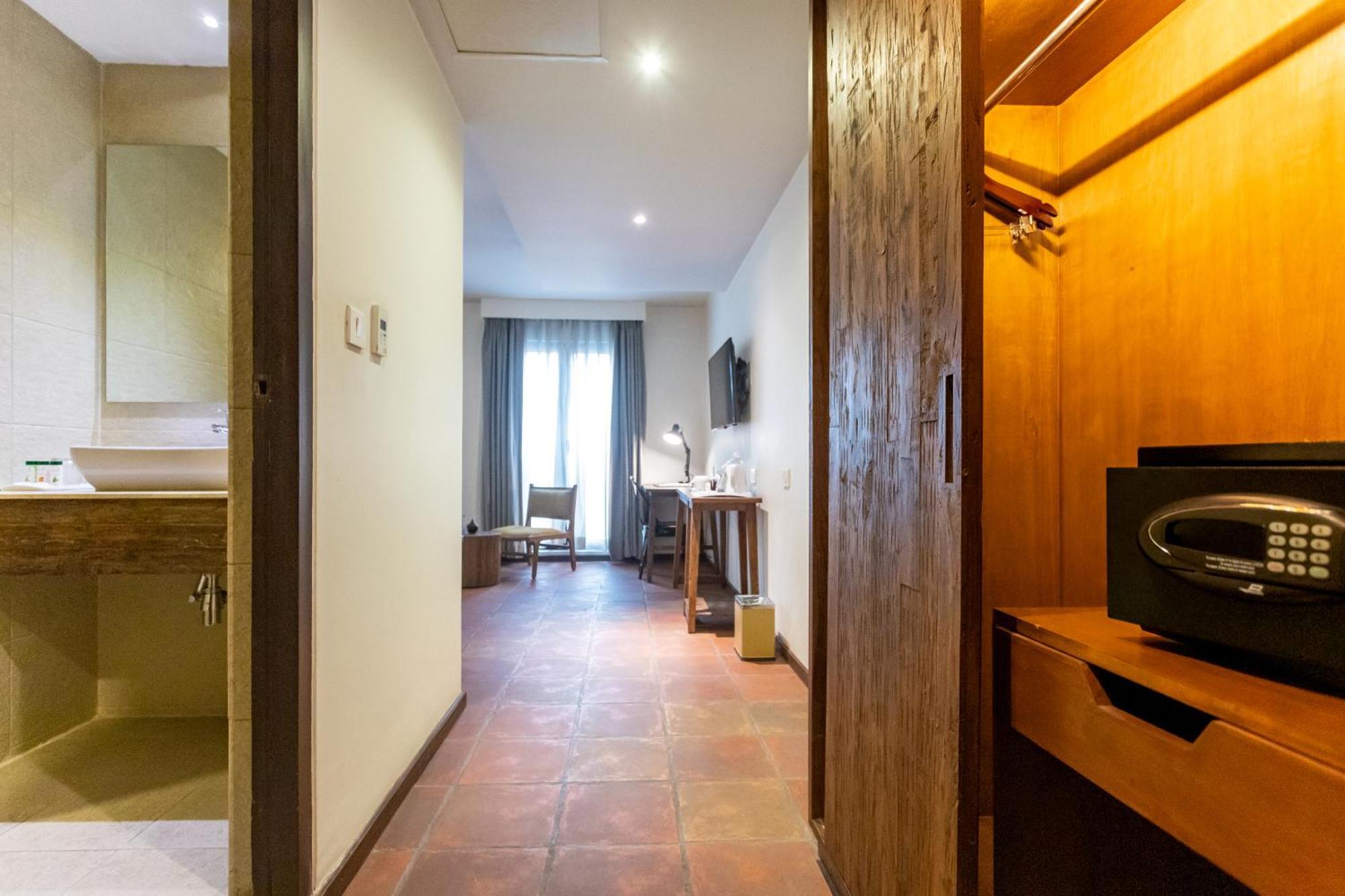 Hotel Roadhouse, Thamel, Kathmandu- Contemporary Boutique Exterior photo